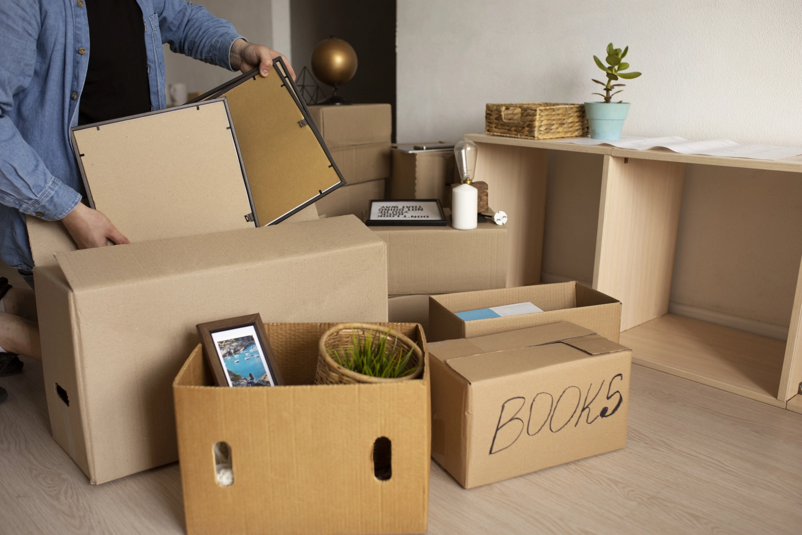 Essentials box - Mistakes to Avoid During Home Removals